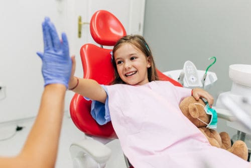 Family dentistry bethesda | child with dentist
